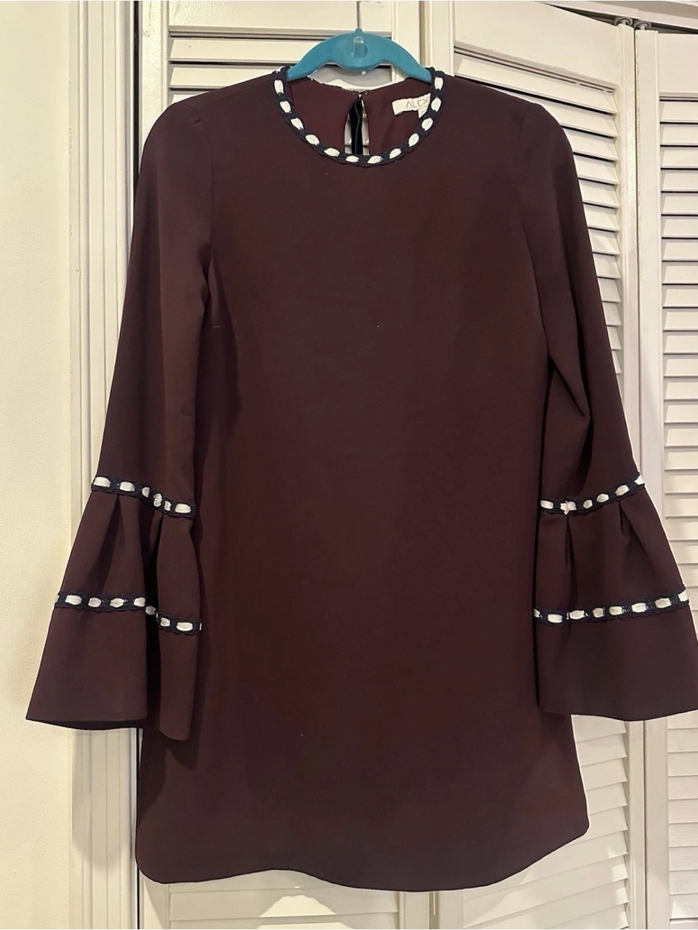 ALEXIS Wine Bell Sleeve Dress NWOT Velvet Ribbon Small